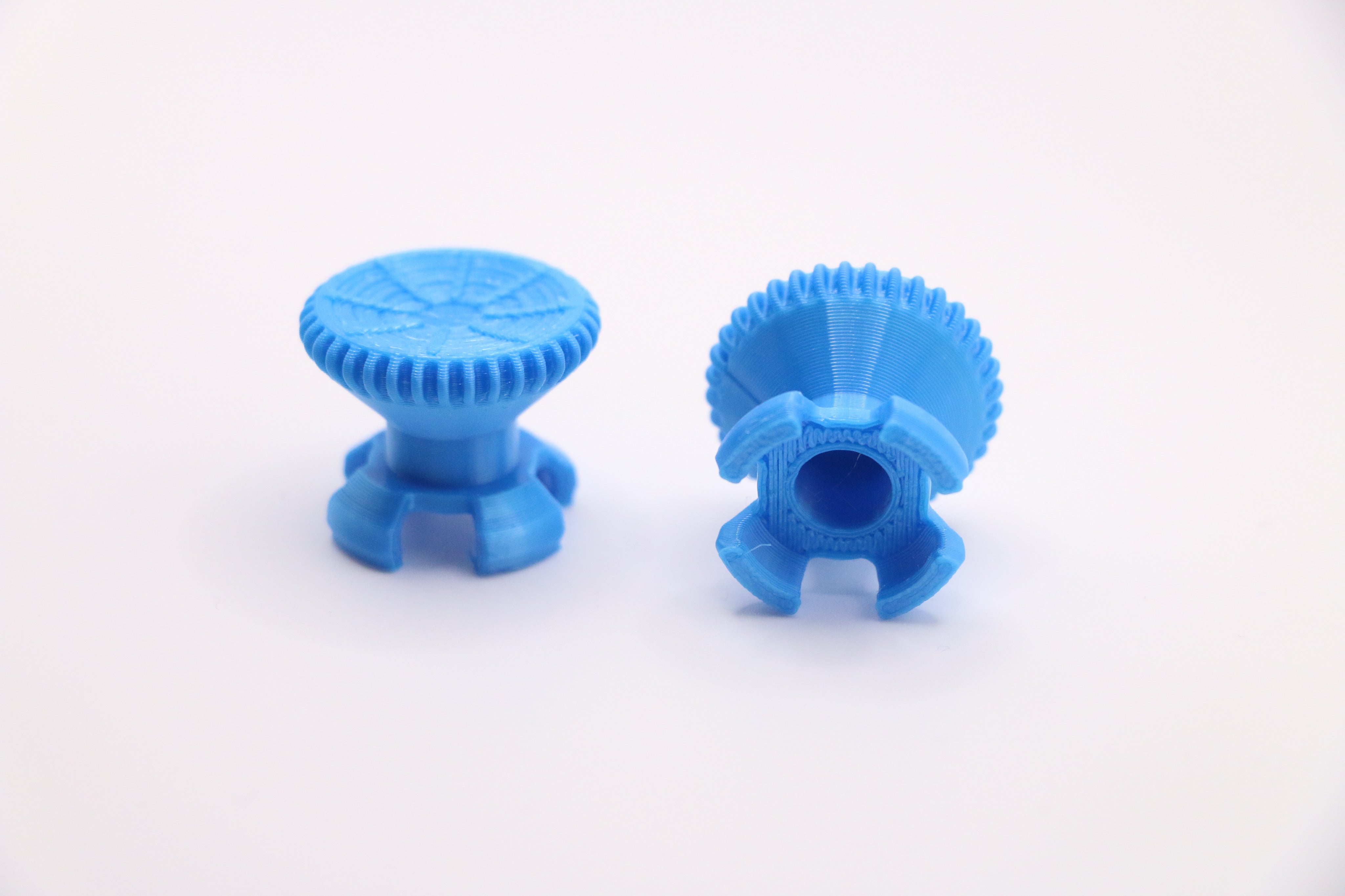 Blue/Green PS4/PS5/Xbox Thumbstick Extenders